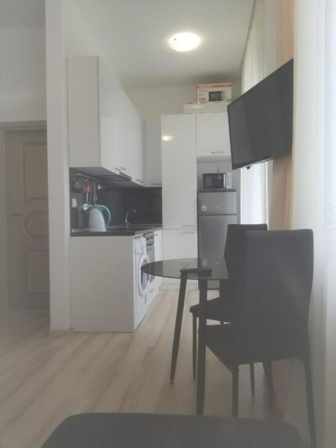 Aphrodite Gardens Studio-Apartment D-102 Slăntjev Brjag Exteriör bild